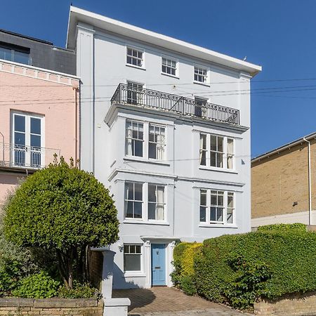 Cliffhanger 18 Castle Road Cowes  Eksteriør bilde